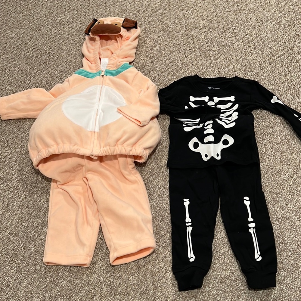 Halloween costume / pajama set, size 6-9 months, EUC! Puppy dog, skeleton! - Picture 1 of 4